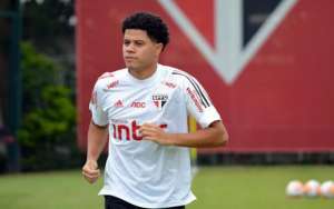 Gabriel Sara espera repetir no clássico com Santos os 2 gols marcados ano passado