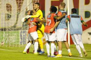 Portuguesa 1 x 1 Atibaia - Lusa e Falcão fazem jogo equilibrado e empatam