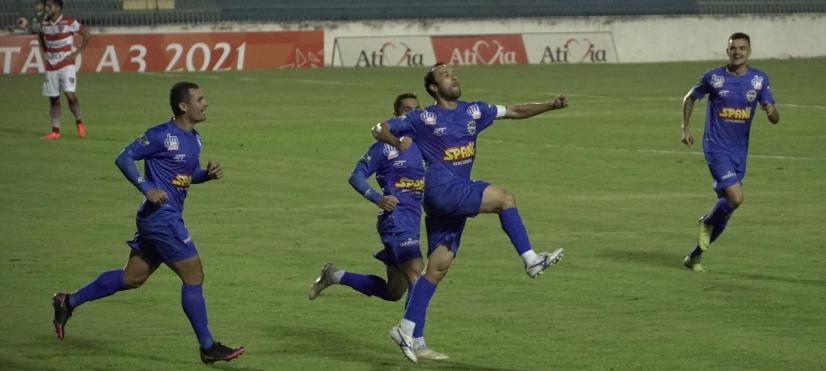 São José buscou o empate na parte final do segundo tempo