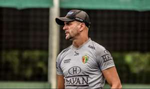 Catarinense: Treinador do Brusque pede volta do futebol em Santa Catarina