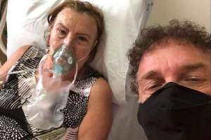 Com covid-19, mãe de Cuca piora e técnico adia apresentação no Atlético-MG