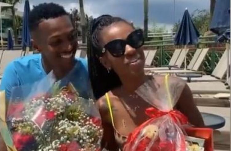 Em meio a surto de covid no Corinthians, Jô e Otero são vistos em resort