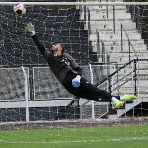 Paulistão: Aliviado, goleiro da Inter de Limeira comemora semana livre