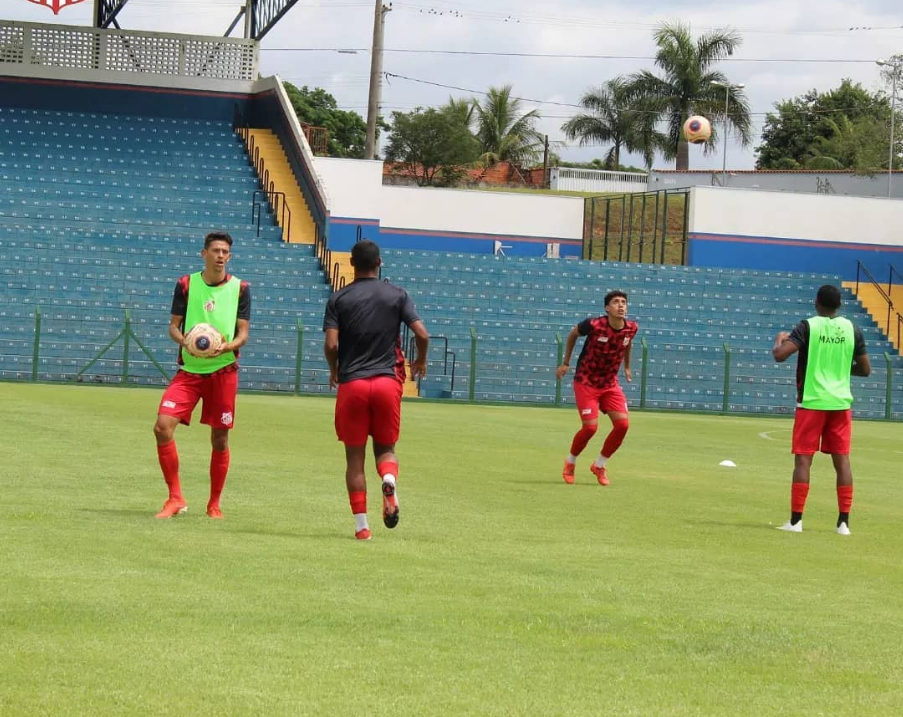 Paulista A3: Com Corrêa entre titulares, técnico acredita em vitória do Capivariano