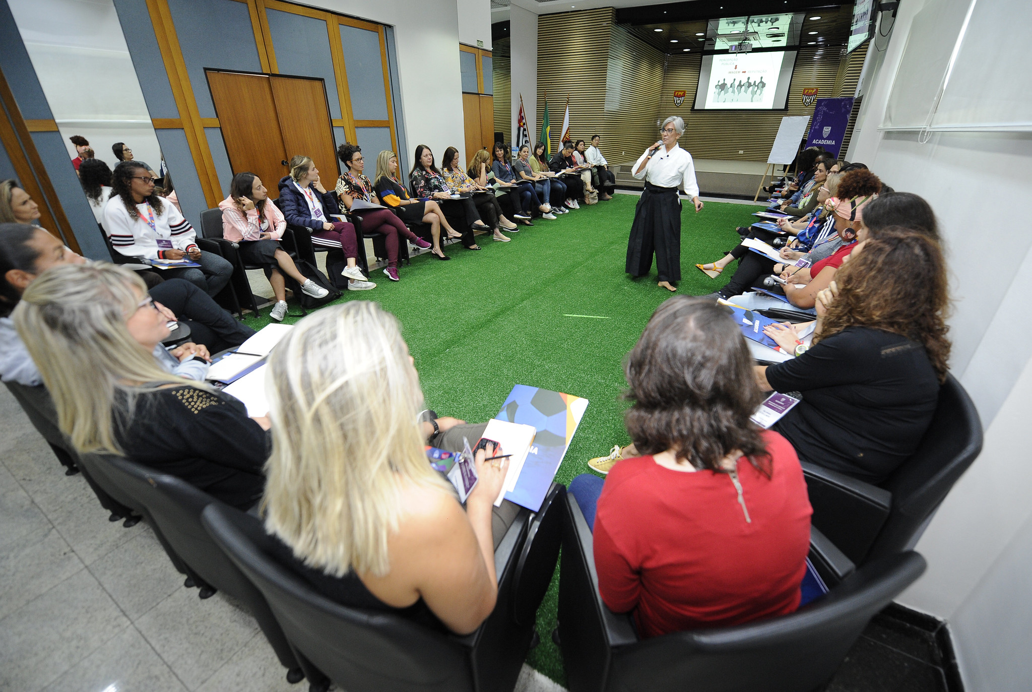 FPF realiza 2º Programa de Liderança para Mulheres no Futebol