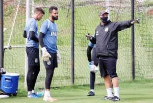 Copa do Brasil: Sem casos de Covid-19, Ponte deve ter mudança no gol