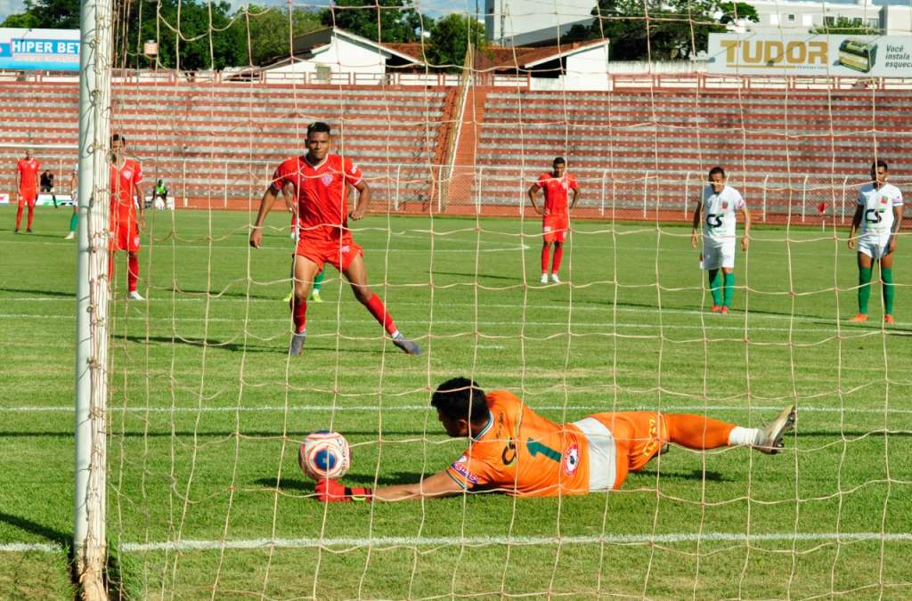 O Noroeste bateu o Barretos e é o único time que segue 100% (Foto: Bruno Freitas/Noroeste)