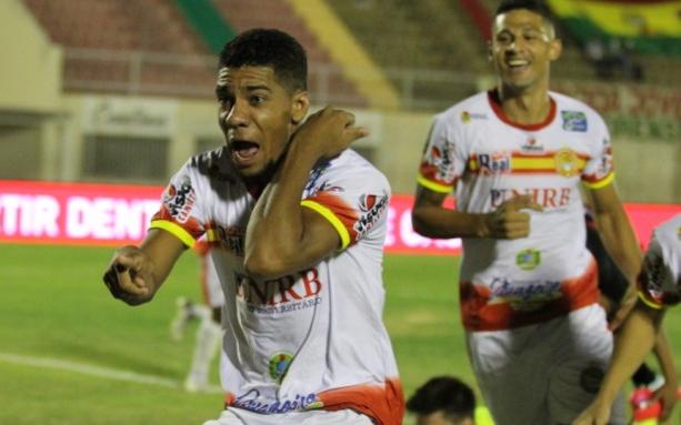 Copa do Brasil: Árbitro relata que encerrou jogo porque Sport não voltou a campo