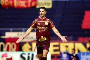 Após revés na Copa do Brasil, meia do Sport afirma 'confiar na Justiça'