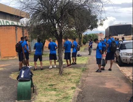 Candangão: Técnico do Capital lamenta suspensão de partida pouco antes da bola rolar