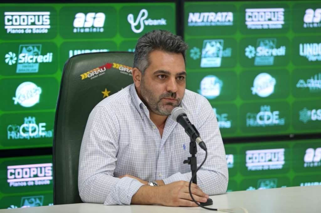 Ricardo Miguel Moisés é contra a paralisação do futebol (Foto: Thomaz Marostegan/Guarani FC)