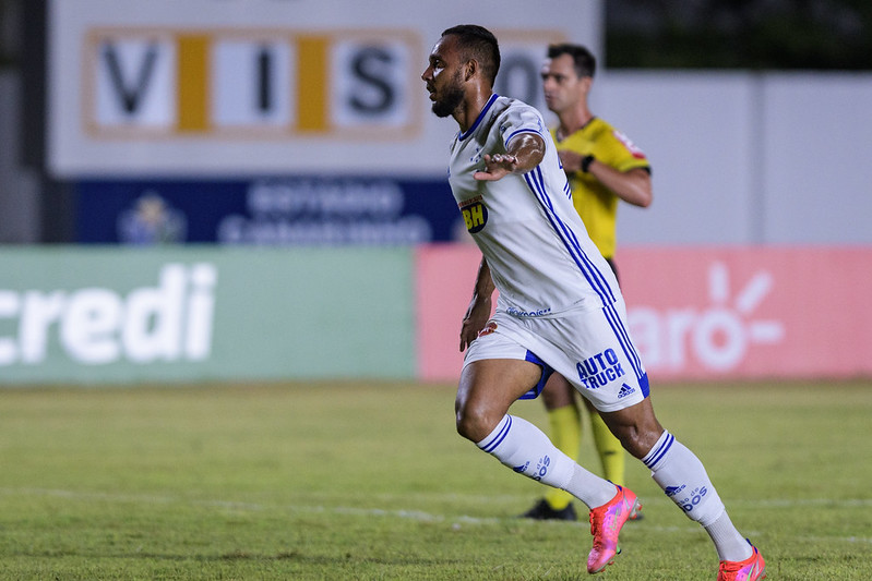 Cruzeiro avançou na Copa do Brasil Cruzeiro avançou na Copa do Brasil