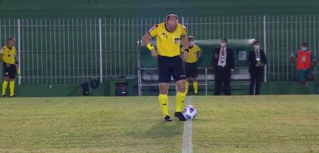 Anaf condena “chacota” e defende juizão que se molhou todo: “incontinência urinária”