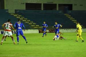 Paulista A3: Com dúvida no ataque, técnico do São José projeta duelo: 'Vamos vencer'