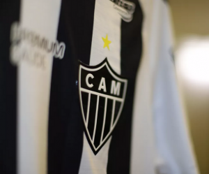 Atlético-MG pretende lançar novos uniformes no final de maio