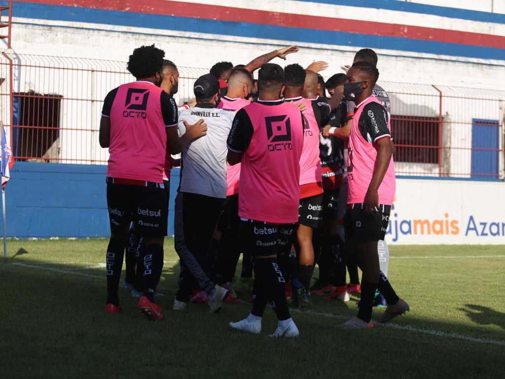 Joinville derrota Metropolitano neste sábado