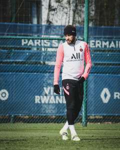 Francês: Ainda lesionado, Neymar desfalca PSG contra Nantes, mas deve enfrentar Lyon