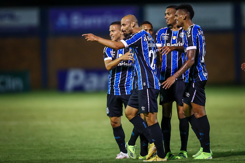 Grêmio derrota o Esportivo