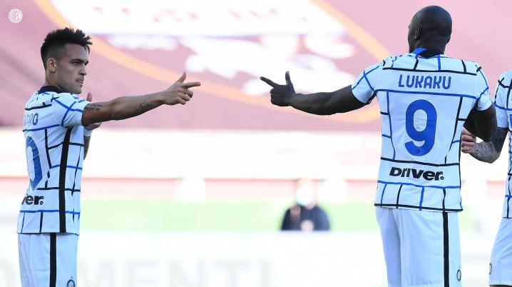 ITALIANO: Lukaku e Lautaro brilham, Inter ganha do Torino e dispara na ponta
