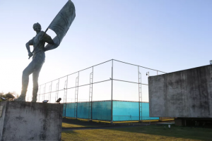 Funcionários pedem dispensa de gigante do futebol brasileiro