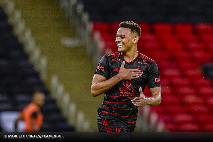 Atacante do Flamengo é disputado por Guarani e Ponte Preta