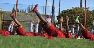 Copa do Brasil: Adversário de clube do Brasileirão registra dez casos de Covid-19