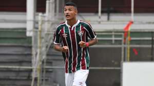 Carioca: Fluminense estende contrato de promessa até 2025