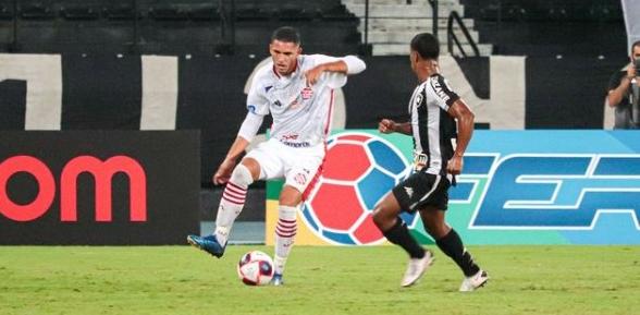 Sem receber, jogadores de clube carioca se recusam a treinar antes de jogo