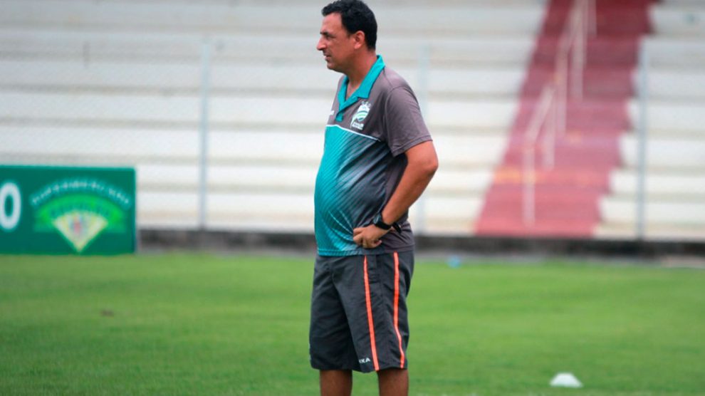 Mato-Grossense: Mesmo com classificação na Copa BR, Luverdense desliga jovem técnico