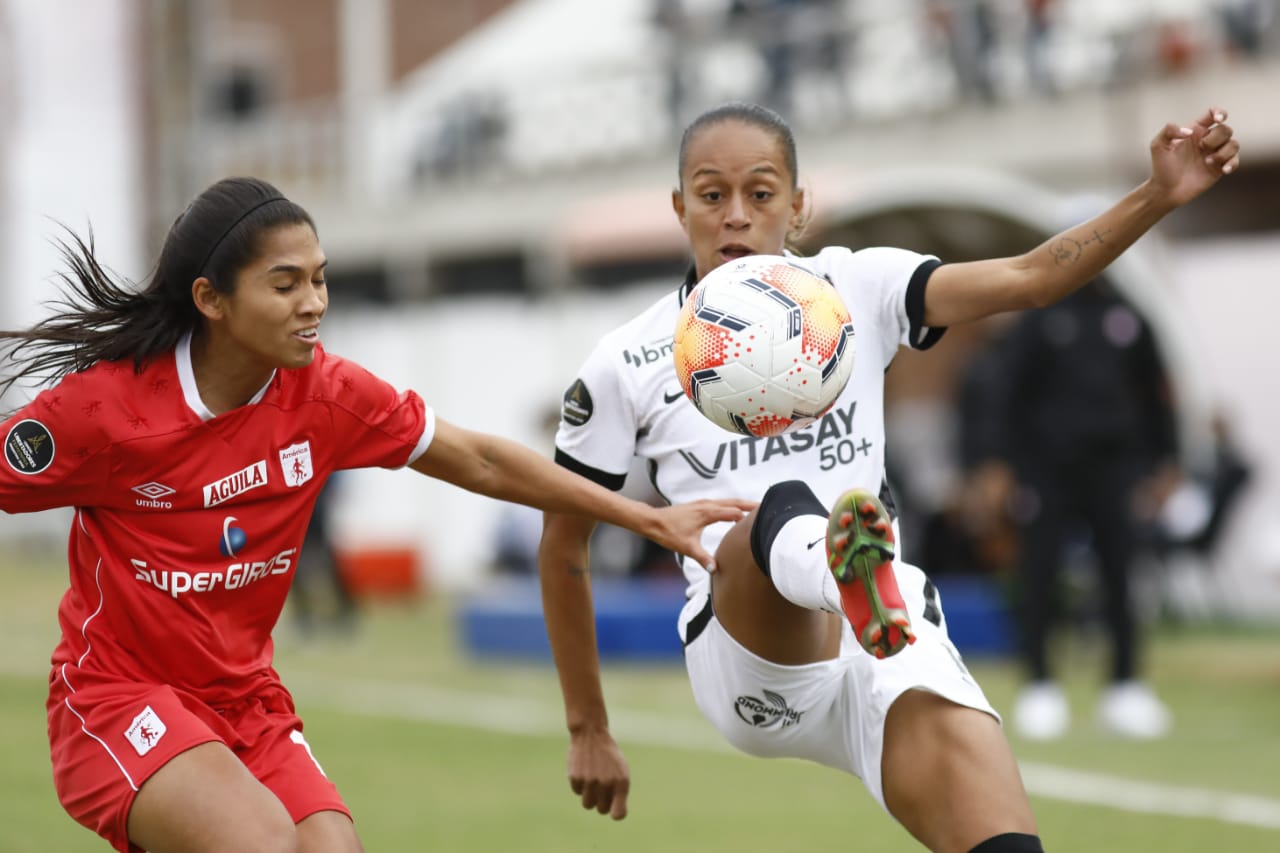 LIBERTADORES FEMININA: Corinthians leva gol no fim e é eliminado nos pênaltis