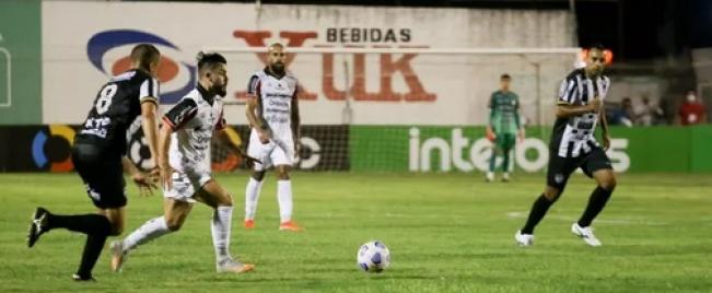 Santa Cruz-RS não marcou gol no Joinville Santa Cruz-RS não marcou gol no Joinville