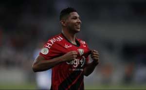 Caso Rony: time do Brasileirão pode ser punido pela Fifa nesta quinta-feira