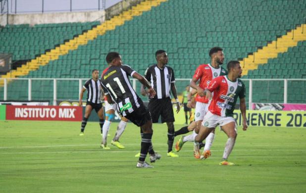 À beira do caos, Figueirense consegue em 2ª instância pedido de recuperação judicial