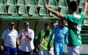 Guarani 1 x 0 Duque de Caxias - Paredão consolida Bugre no G4!