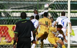 Águia-PA 2 x 1 Brasiliense – Jacaré faz o primeiro, mas toma virada no final