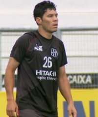 Volante rescinde com a Ponte e encaminha acerto com time da Série B