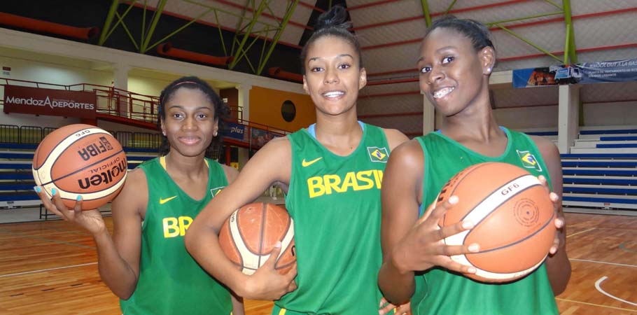 Basquete: Zanon exalta evolução do Brasil antes de Sul-Americano