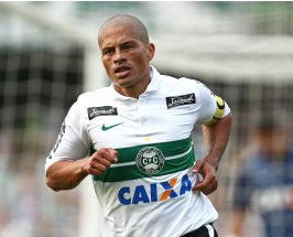 Coritiba x Ponte Preta – Missão do dia: parar Alex e o último invicto!