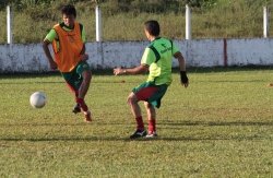 Série C: Sampaio treina com todos os titulares visando o Santa Cruz