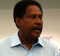 Lula Pereira quer mostrar o trabalho que se destacou no futebol brasileiro