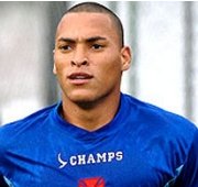 Zagueiro rejeita proposta da Europa e segue no Bahia