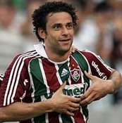 Atacante do Flu é suspenso por 4 jogos e ameaça deixar o Brasil