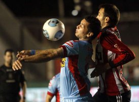 ARGENTINO: Godoy Cruz faz lição de casa e começa com o pé direito