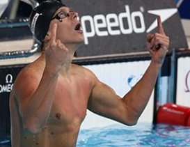 Natação: Cielo faz história e fatura o tri mundial nos 50m livre