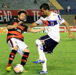 Atlético-GO 0 x 2 Paraná - Placer, mi nombre es JJ Morales!