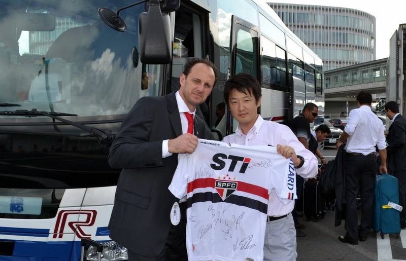 Copa Suruga: São Paulo chega ao Japão e já faz primeiro treino