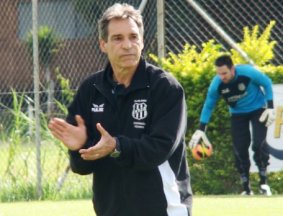 Após novo tropeço em casa, Carpegiani espera reforços na Ponte