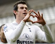 Inglês: Em negociação com Real, Bale treina no Tottenham