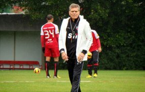 Autuori pede cuidado com Kashima e prevê jogo ‘difícil’