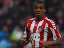 Alemão: Bayern admite que pode negociar volante da Seleção Brasileira